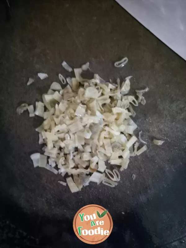 Congee with minced meat and sand insects