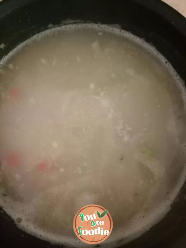 Congee with minced meat and sand insects