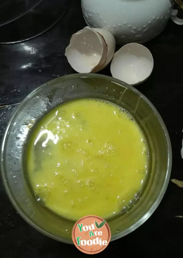 Steamed egg with milk