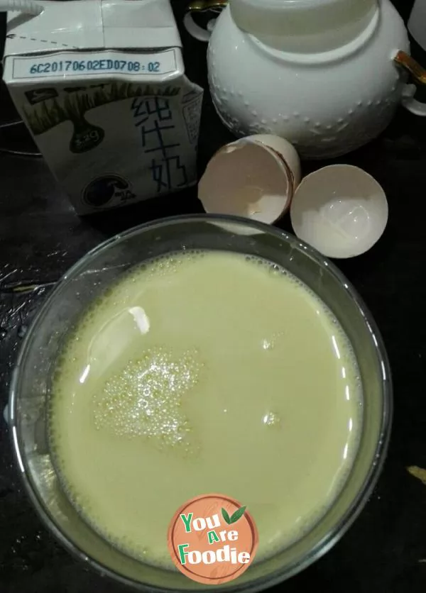 Steamed egg with milk