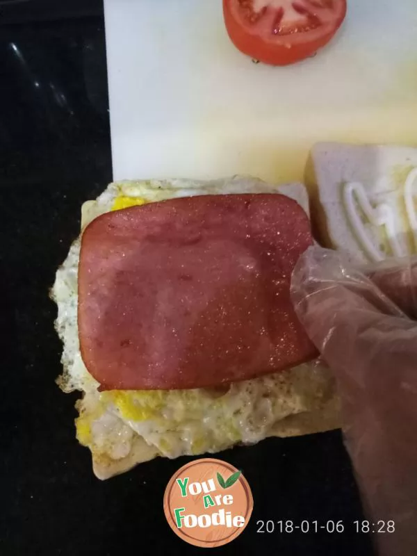 breakfast sandwich 