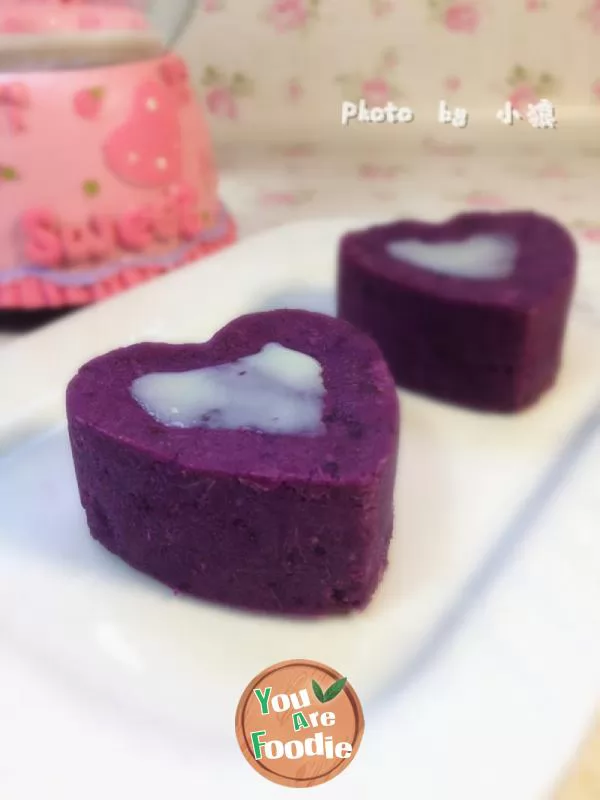 The-gift-of-love------milk-flavored-purple-potato-paste