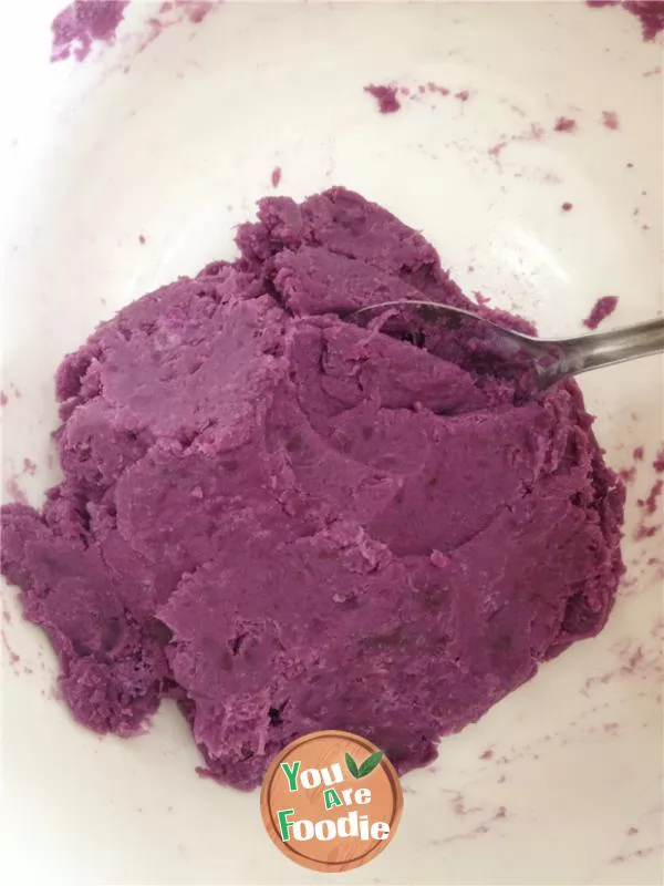 The gift of love ---- milk flavored purple potato paste