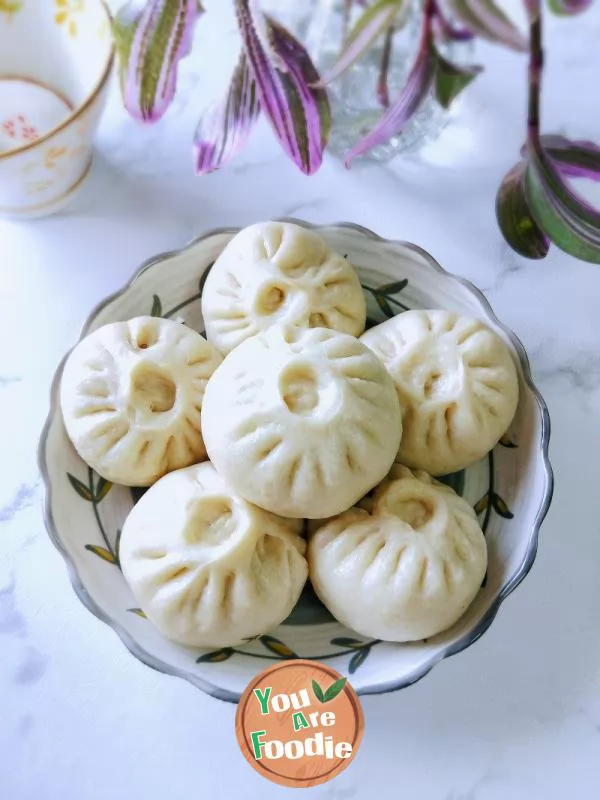 Pork-Bun-with-Fennel