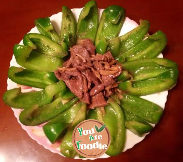 Sauteed Beef with Green Pepper