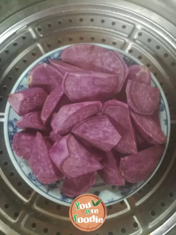 Purple potato buns