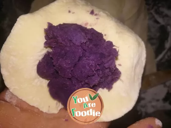 Purple potato buns