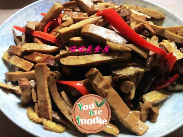 Stir-fried-dried-pork-with-chili