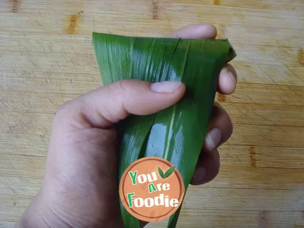 [Dragon Boat Festival · zongzi] zongzi is fragrant: zongzi with bean paste and jujube