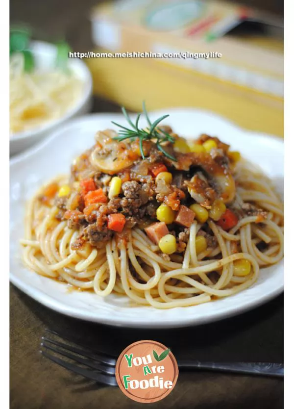 Mushroom flavored beef spaghetti