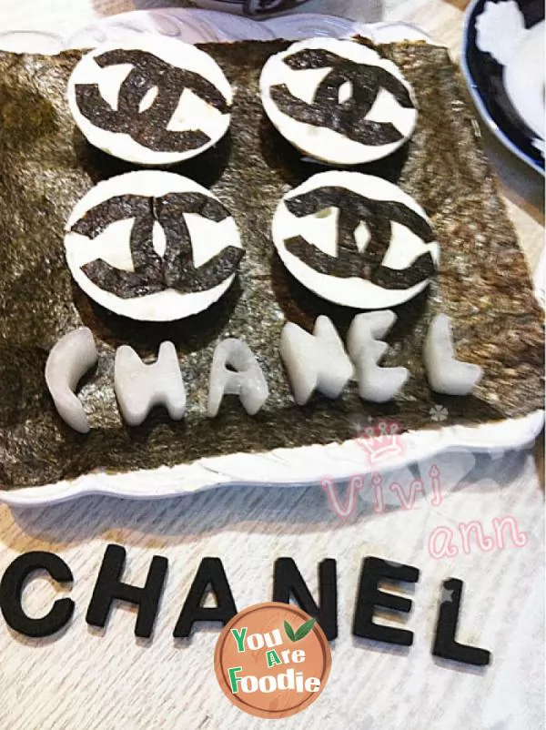 Steamed-eggs-with-Chanel-logo----we-are-xiaoxiangkong-(exclusive-original)