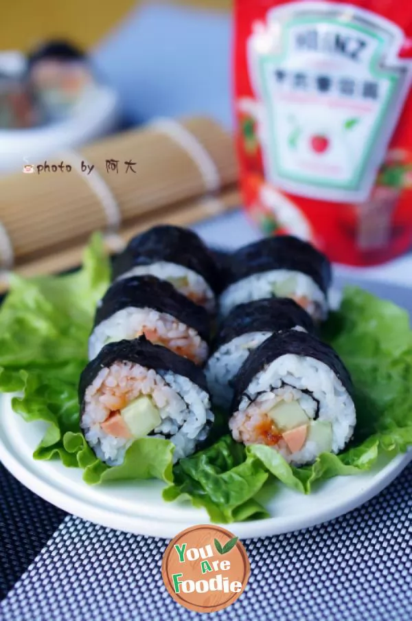 Tomato-sauce-Sushi