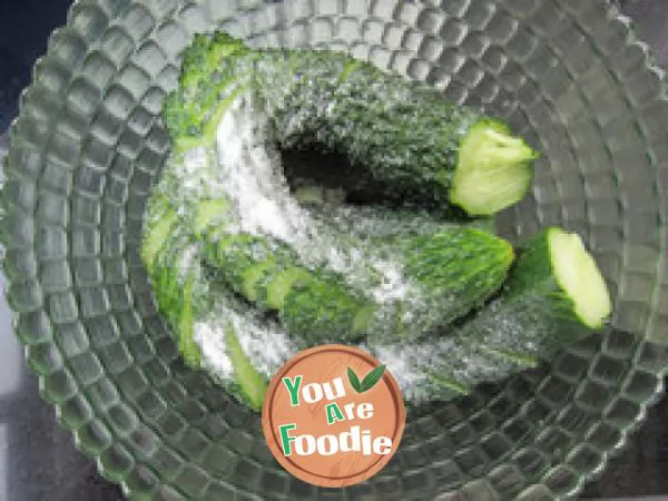 [sour, spicy and refreshing zero cuisine summer appetizer] - coir raincoat cucumber