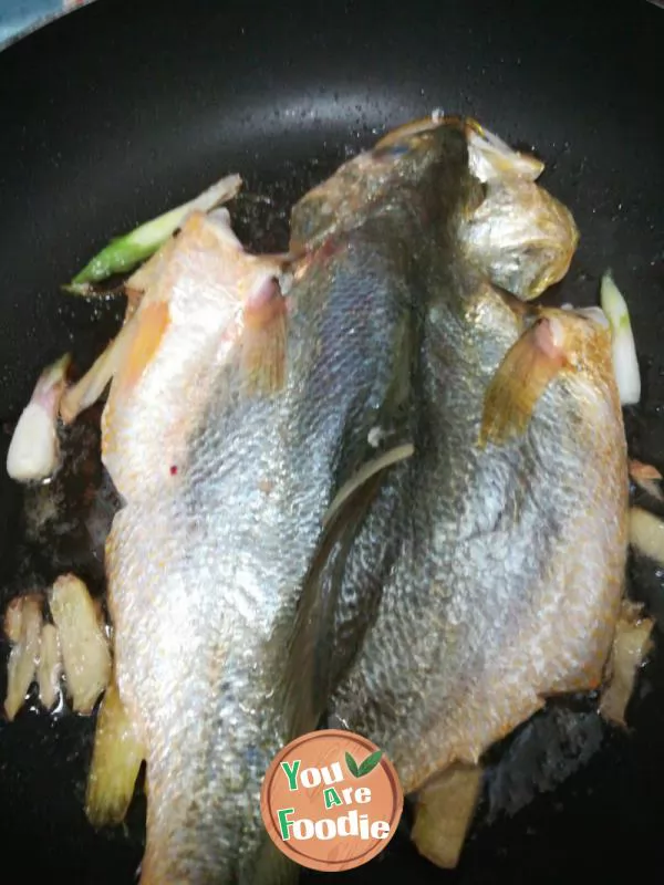 Pan fried sea fish