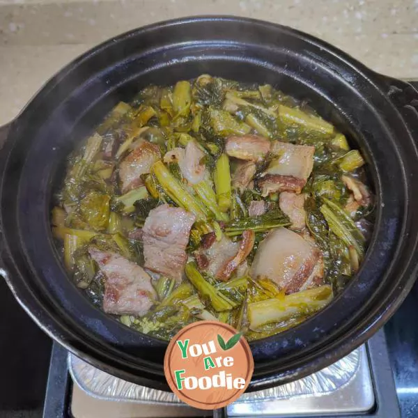 Pork pot with vegetables