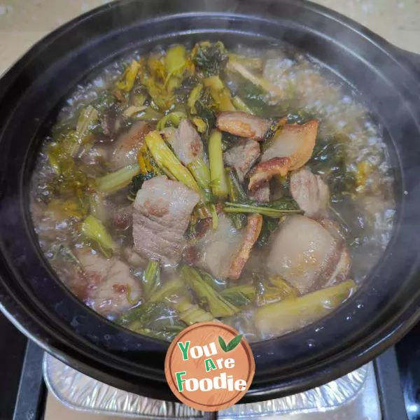 Pork pot with vegetables