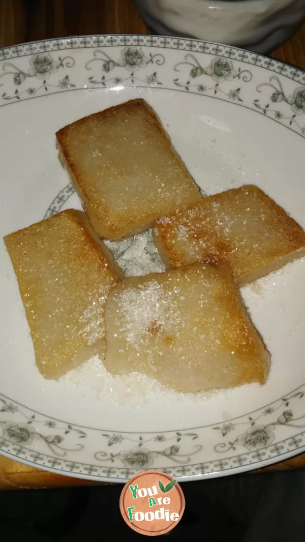 Glutinous-rice-cake-with-sugar