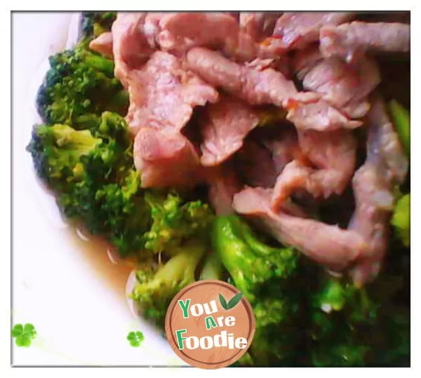 Fried sliced pork with Broccoli