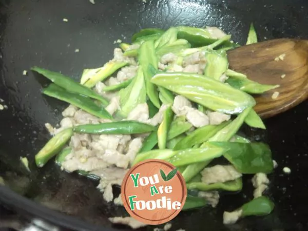 Sauteed Shredded Pork with Green Pepper