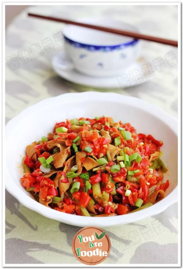 There are thousands of spicy styles ----- sour and spicy duck intestines