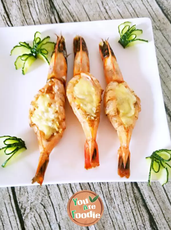 Baked-prawns-with-cheese