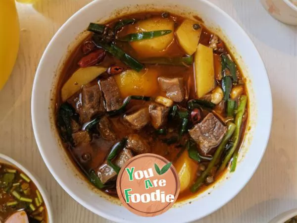 Stewed-beef-in-hot-pot