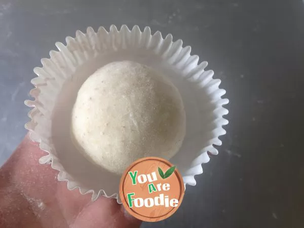 Whole wheat paper cup bun