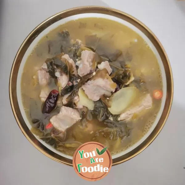 Spare Ribs Soup with Pickled Cabbage