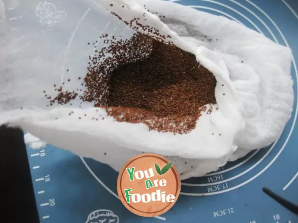 Hand rub brown sugar ice powder