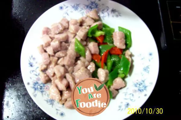 [seasonal wine and vegetables] - fried diced meat with dried soybeans