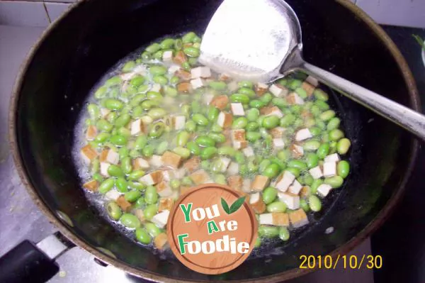 [seasonal wine and vegetables] - fried diced meat with dried soybeans