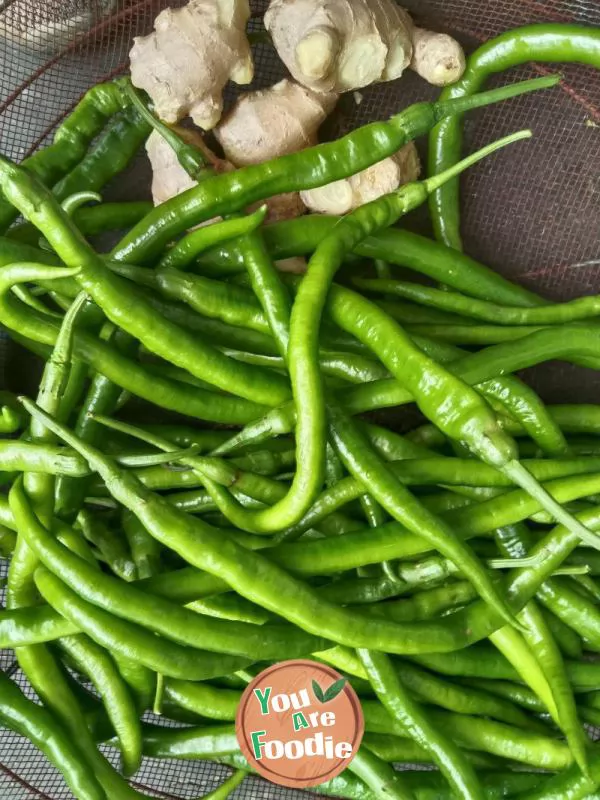 Chive flower sauce