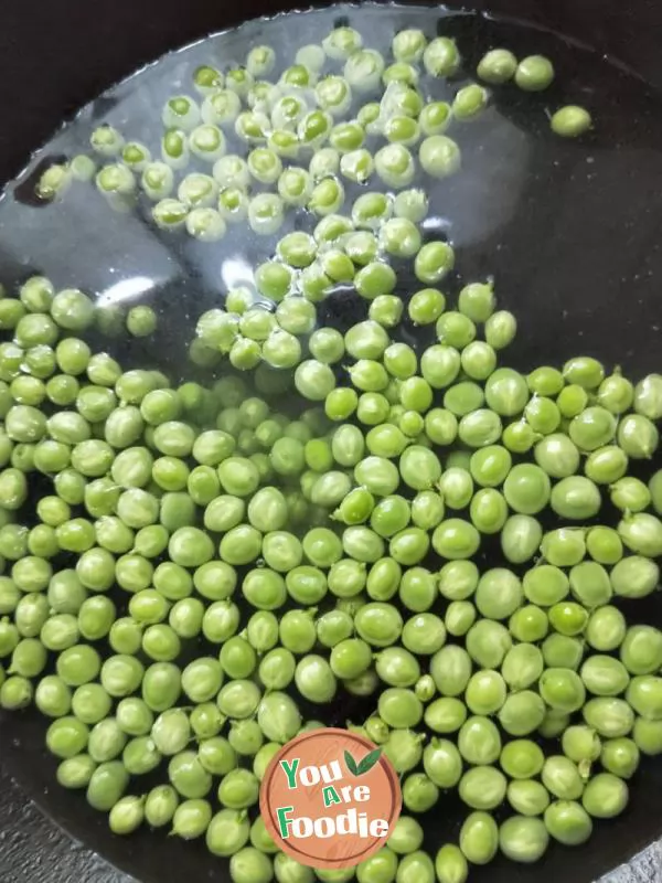 Stir fried peas