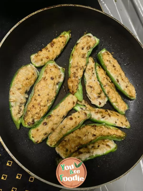 Fish Cake Stuffed with Green Peppers