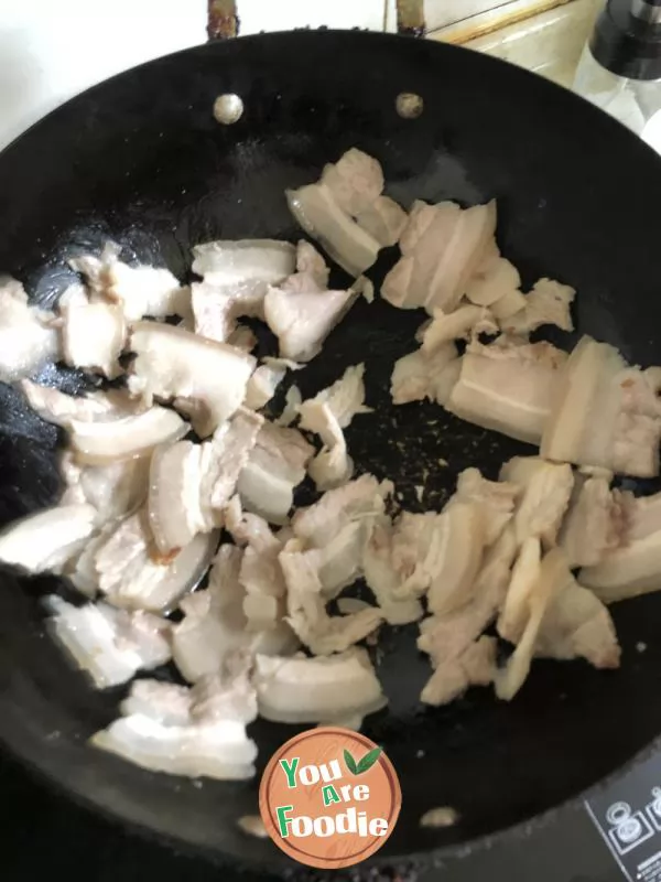 Stir fried pork with green pepper