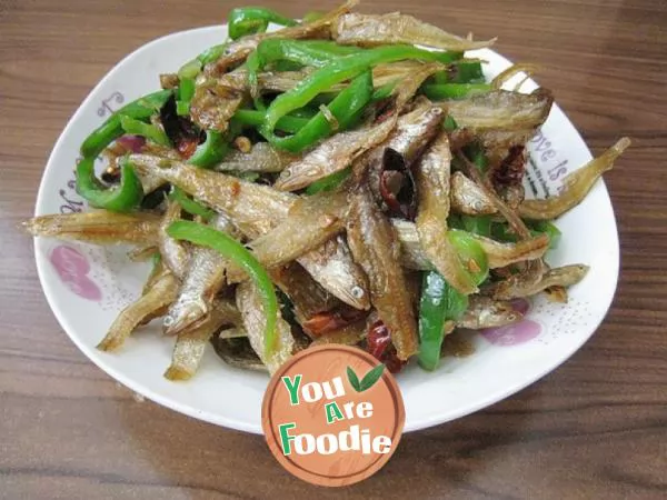 Stir fried dried hairy fish with chili