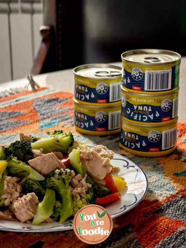 Broccoli-and-Tuna-Salad