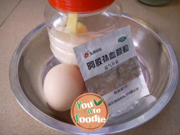 Donkey hide gelatin egg soup