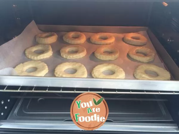 Non fried doughnuts (oven version)