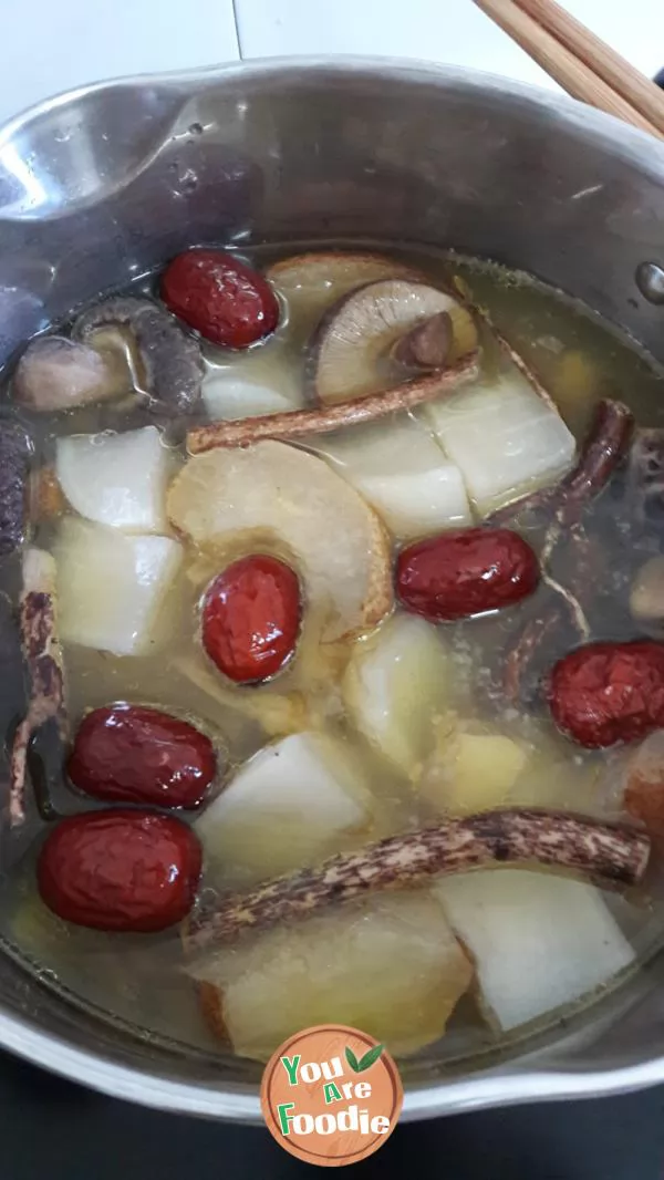 Miscellaneous radish soup