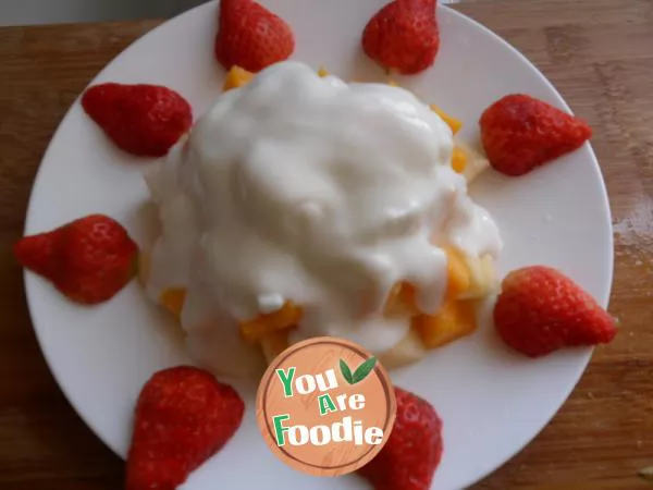 Mixed double fruit with yogurt