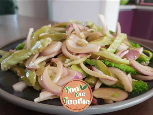 Bitter gourd salad with onion