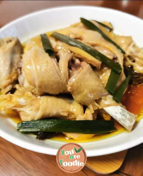 Steamed chicken with Morel