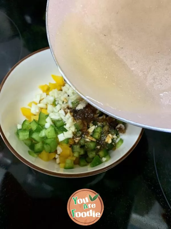 Steamed Sweet Potato Powder with Fresh Shrimp and Garlic