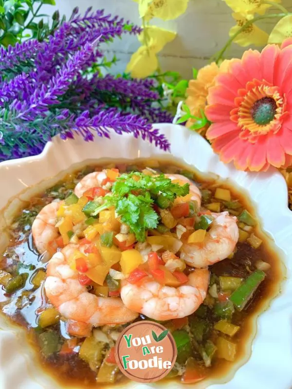 Steamed Sweet Potato Powder with Fresh Shrimp and Garlic