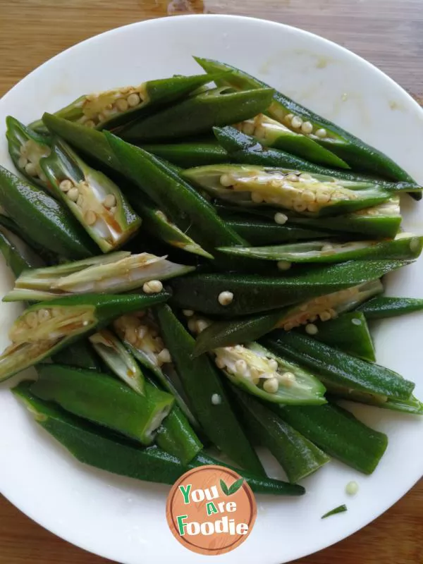 Okra salad