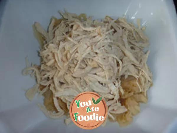 [meat food of summer cold dishes series] - jellyfish with shredded chicken in sesame sauce