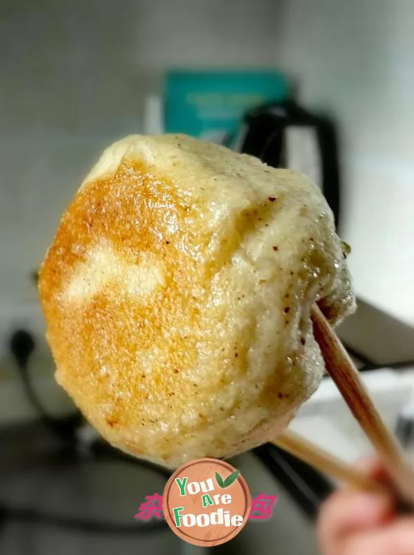 Fried bread with coarse cereals