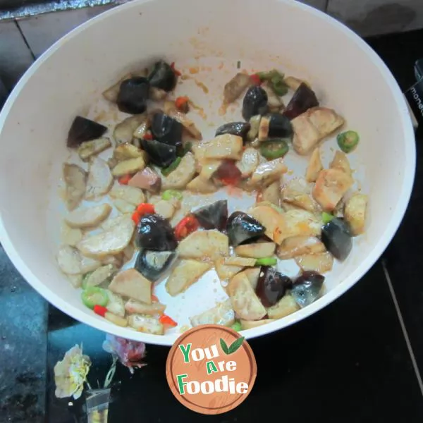 Eggplant with preserved egg