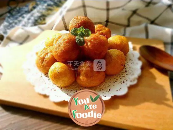 Fried sweet potato balls